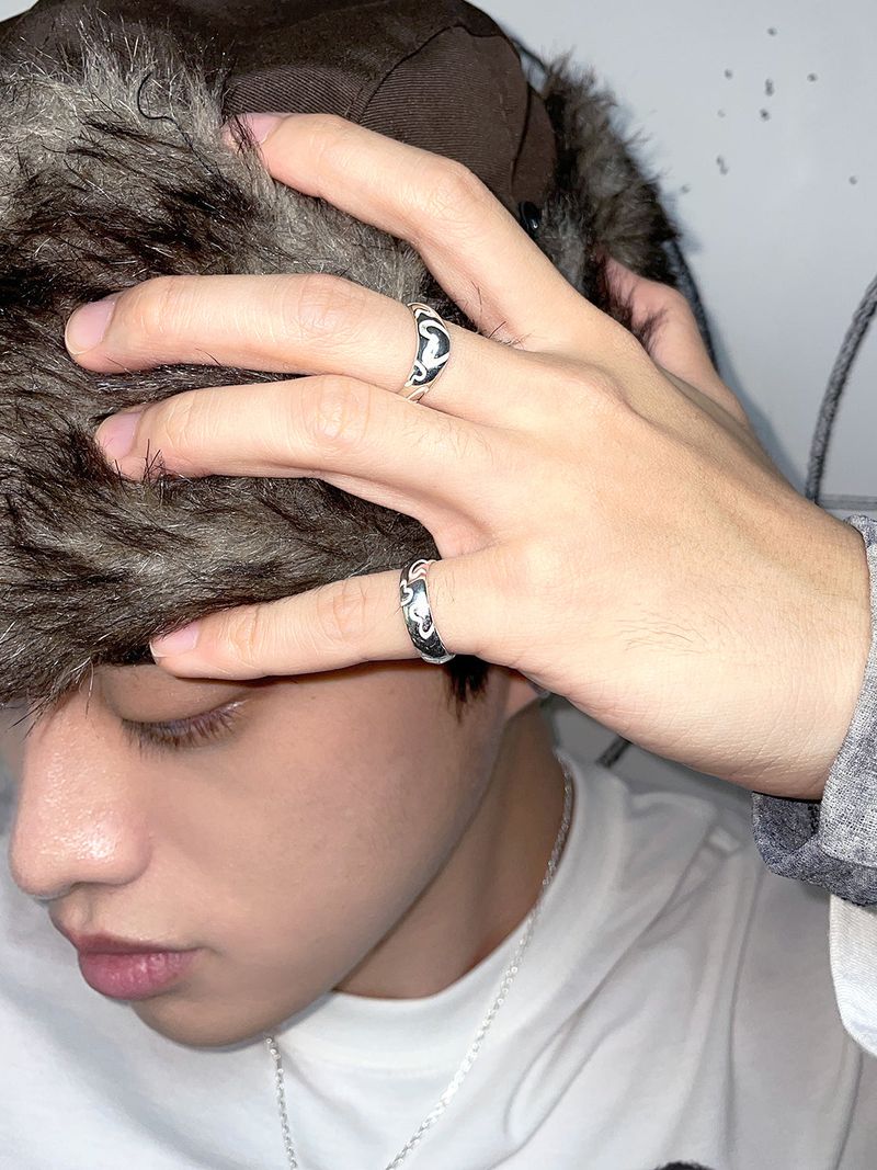 HEART TARGET WAVE RING