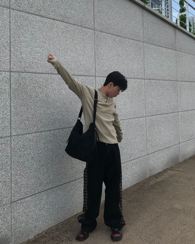 Corduroy Slim Henly Neck Long Sleeve