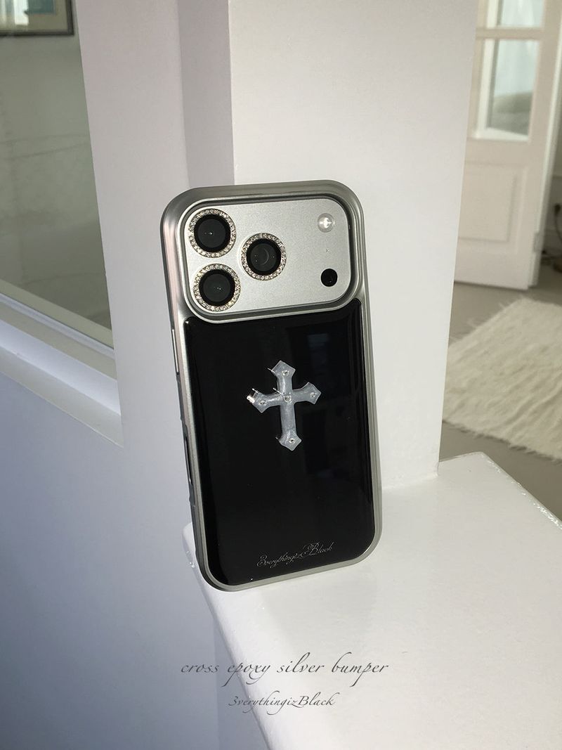 cross epoxy bumper case