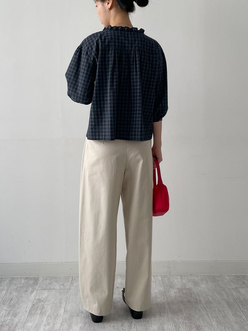 Frill V-neck Three Quarter Blouse