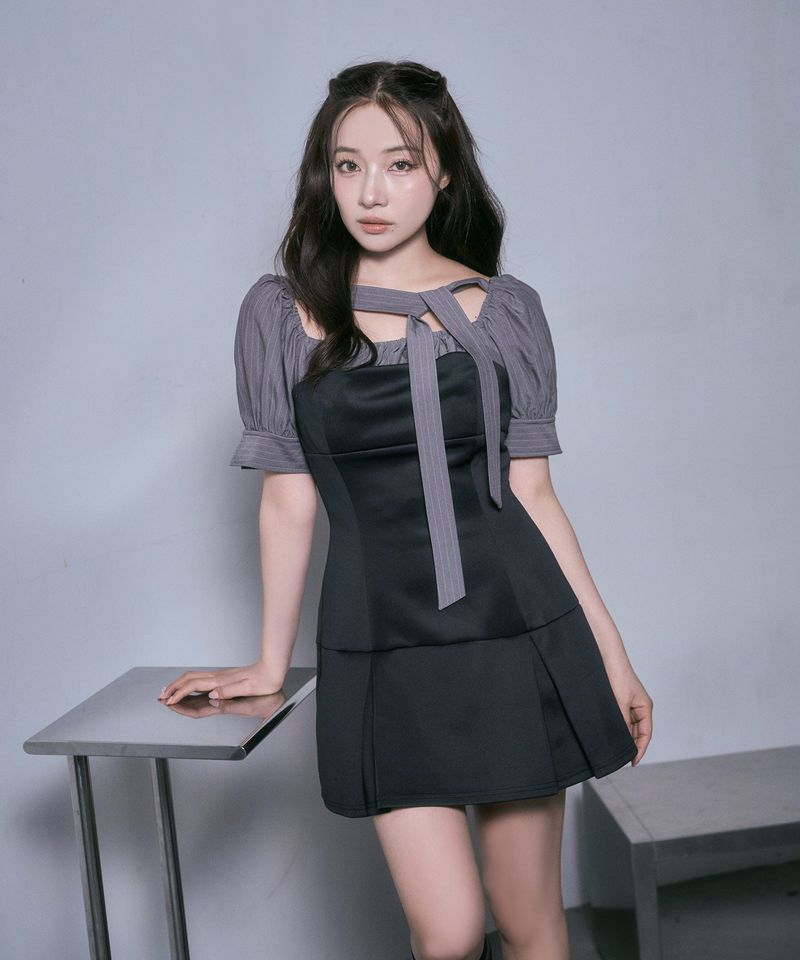 ANDGEEBEE（アンジービー）の「ブラウスレイヤードカットミニワンピ（Dresses）」