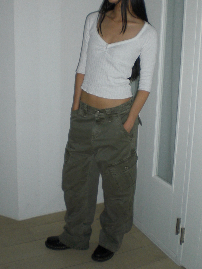 Dyeing cargo pants