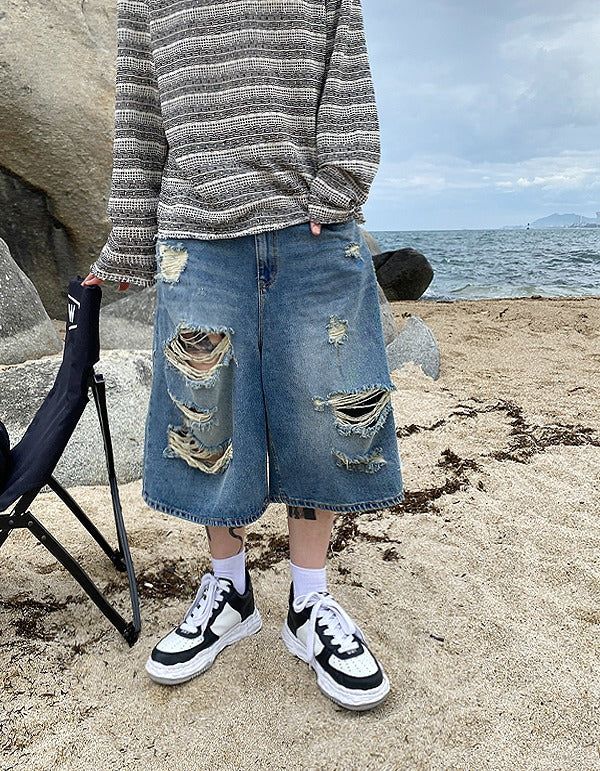 HOLY IN CODE（ホーリーインコード）の「No.0250 damage 7 denim SHORTS（Pants）」