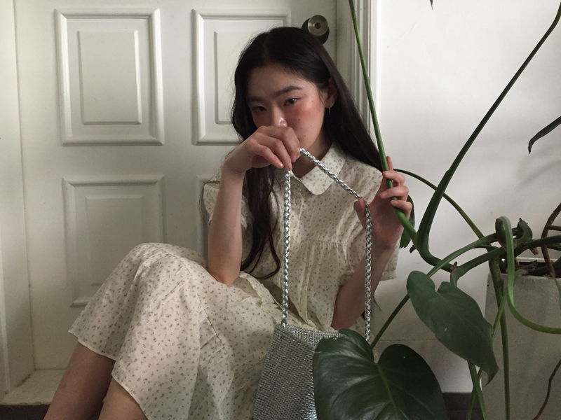 Metal Glow Shoulder Bag (2color) 