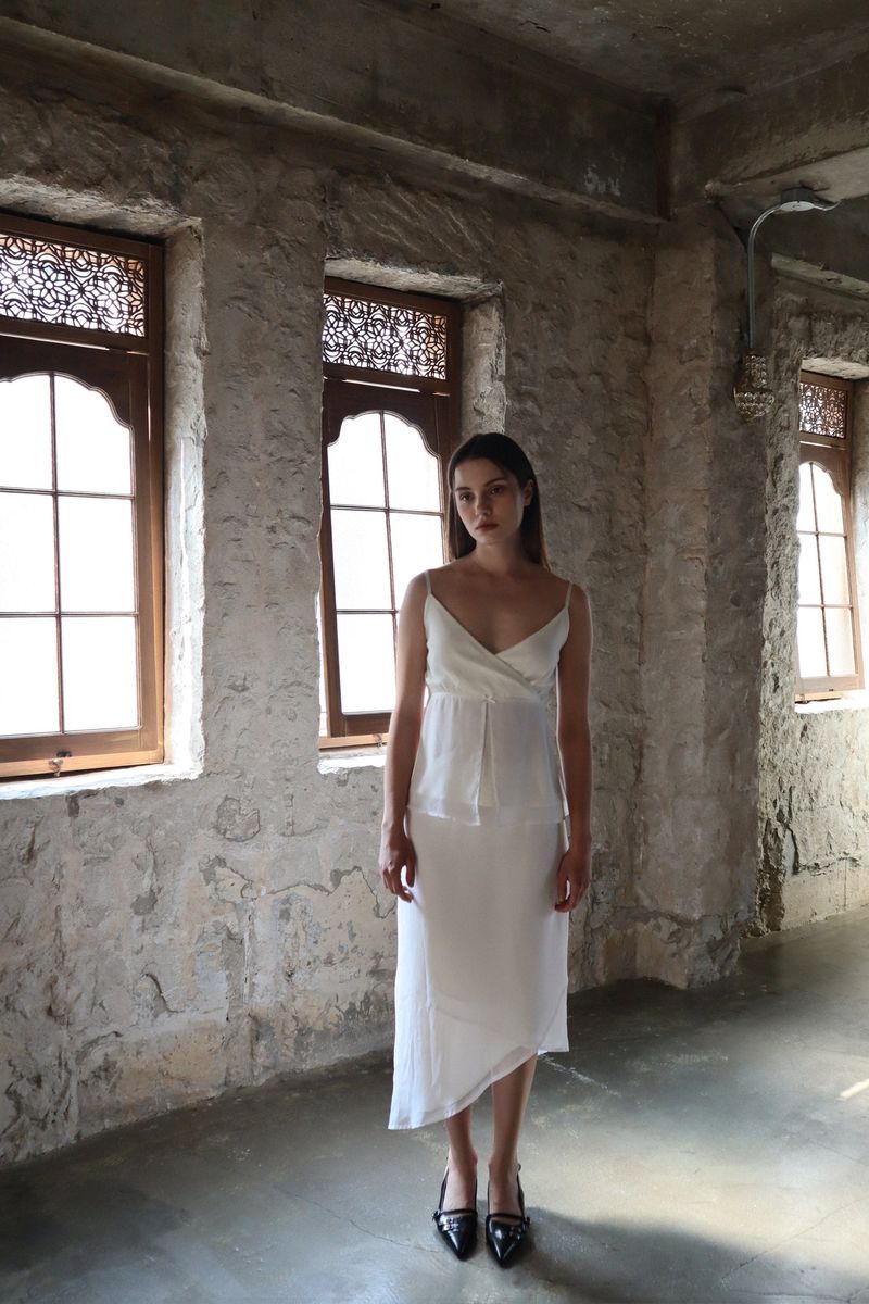 Lisha wrap long skirt (white)
