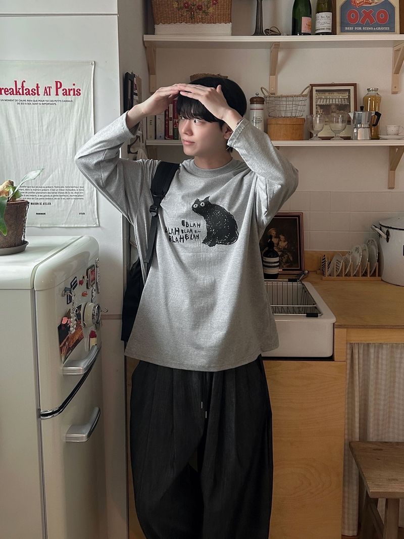 쿠로 네코 긴팔 T