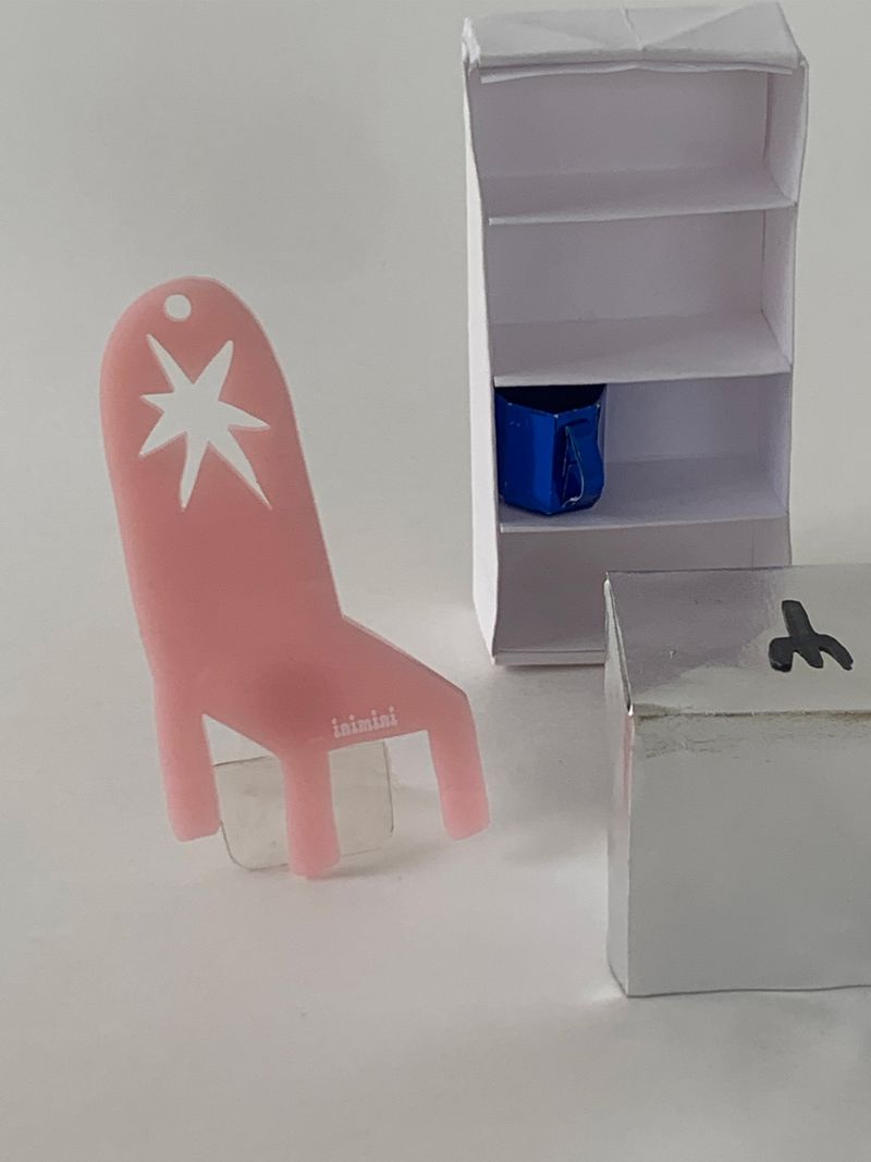 Pinkchair keyring
