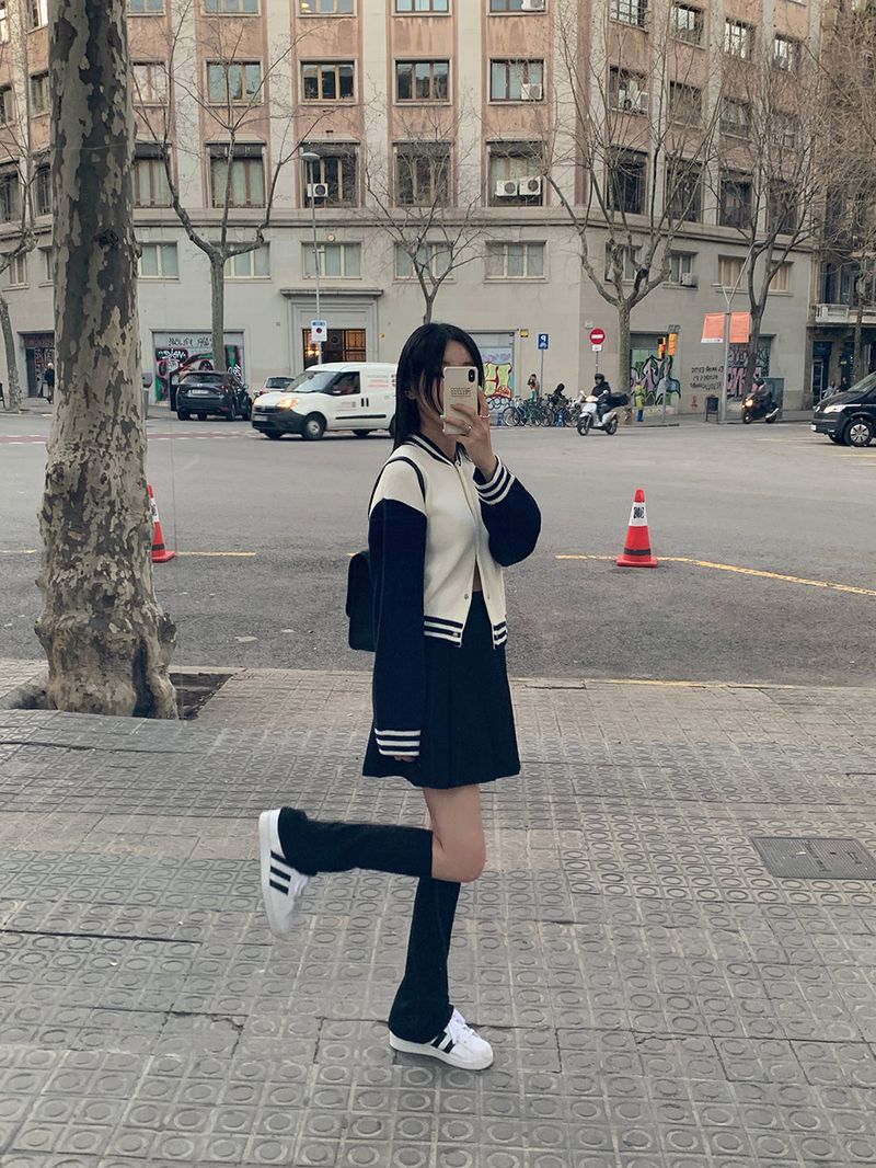 [MADE] Peto Pintuck Mini Skirt