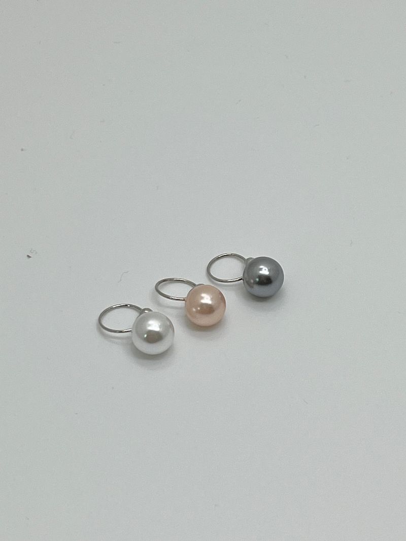 color pearl earcuff