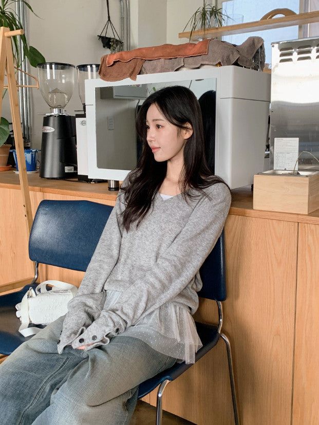 Cuff Button Deep V-neck Knit (2color)