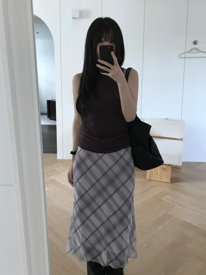 Glue Check Long Skirt (one color)