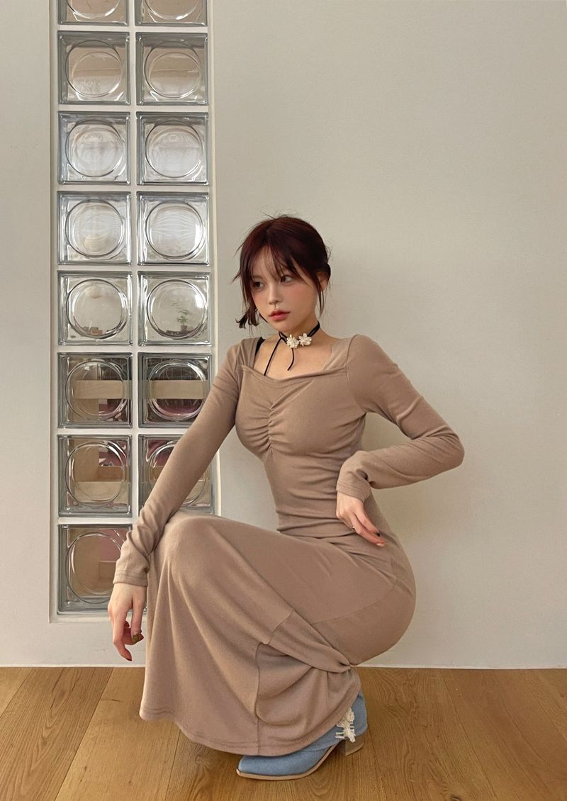 Tulip Shirring Long Dress