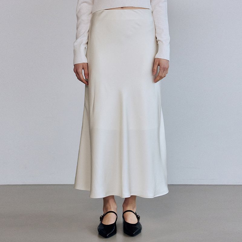 SATIN FLARE LONG SKIRT_BLACK