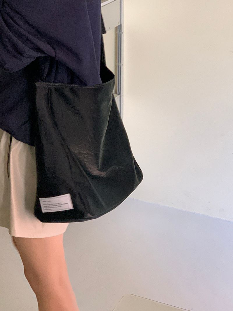 [MADE] Le Elle Leather Shorts