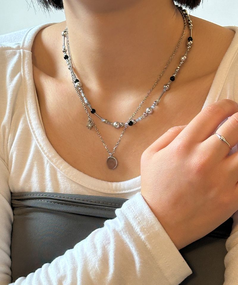 whes necklace