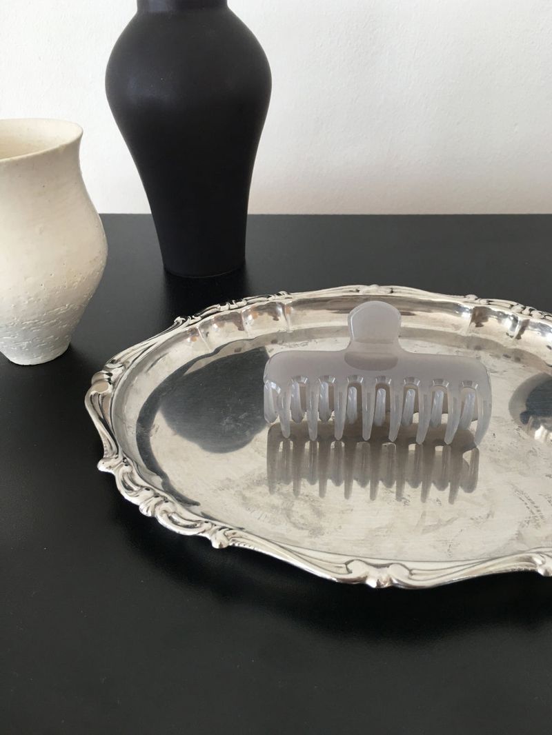 Syrup jelly square hair claw