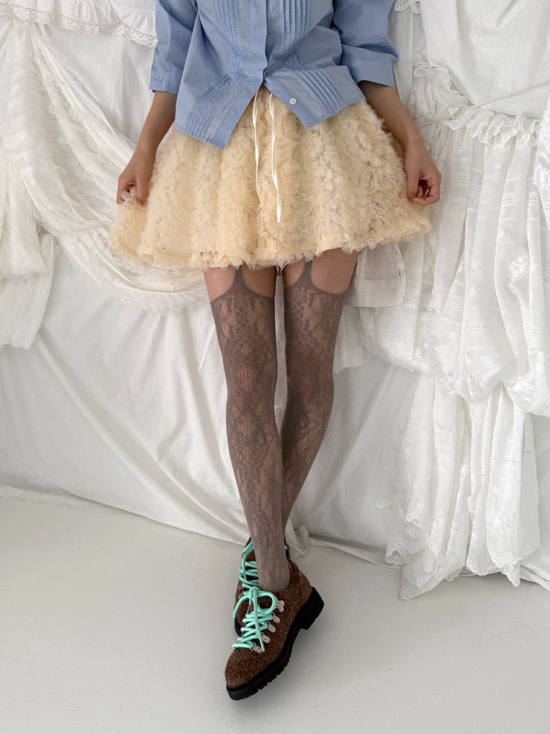 flower garter netting stocking