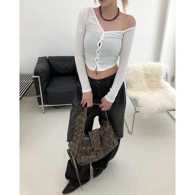 One-off Shoulder T