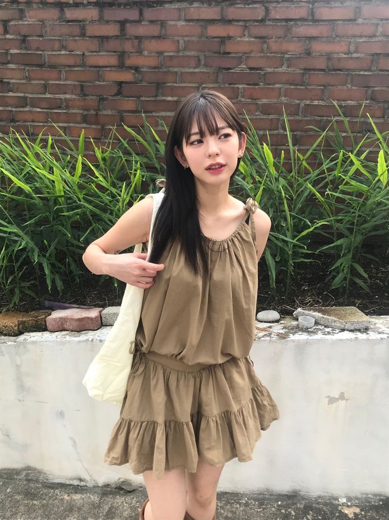 Arco iris（アルコイリス）の「Hemish sleeveless top（Tops）」