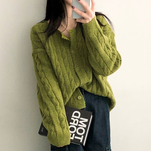 Lammy Round Twisted Knitted Cardigan