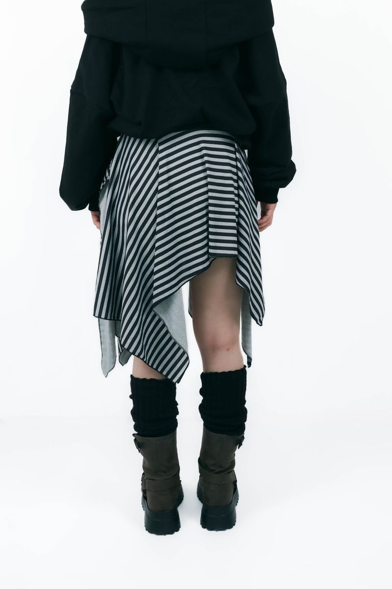 tie layered skirt
