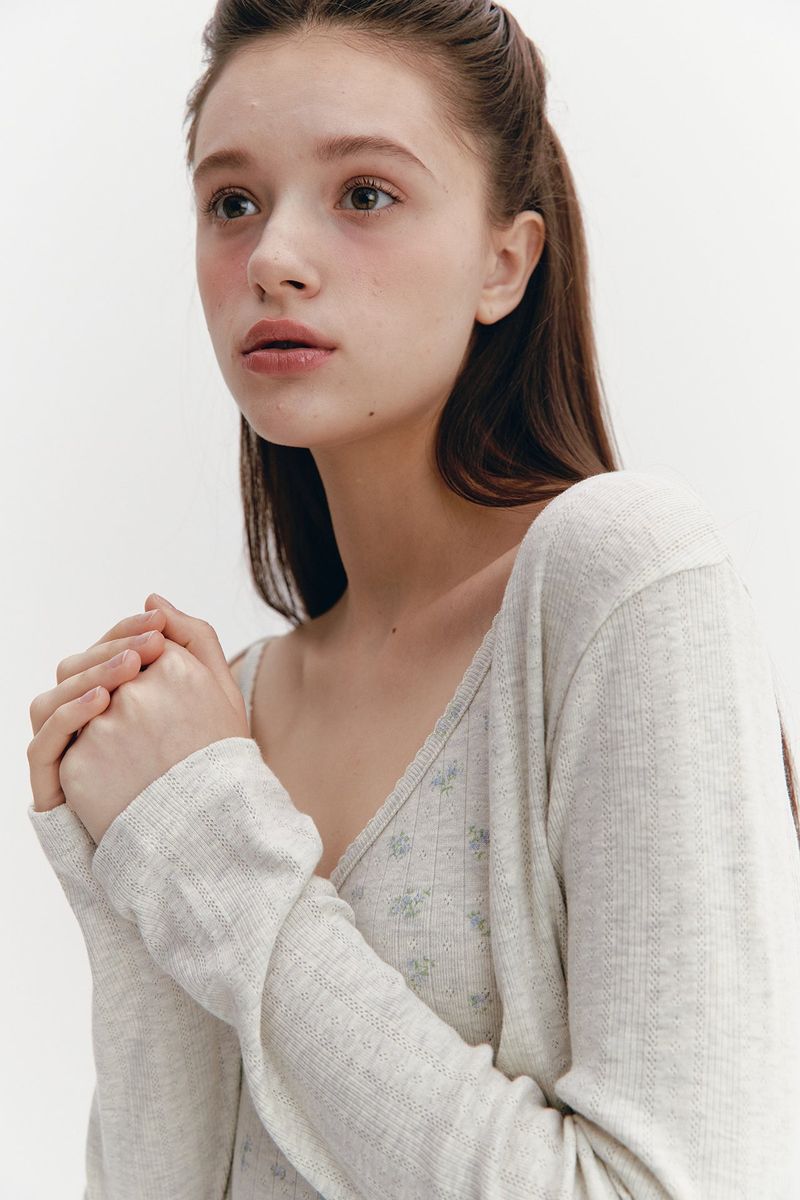 Ribbon Punching Cardigan Oatmeal