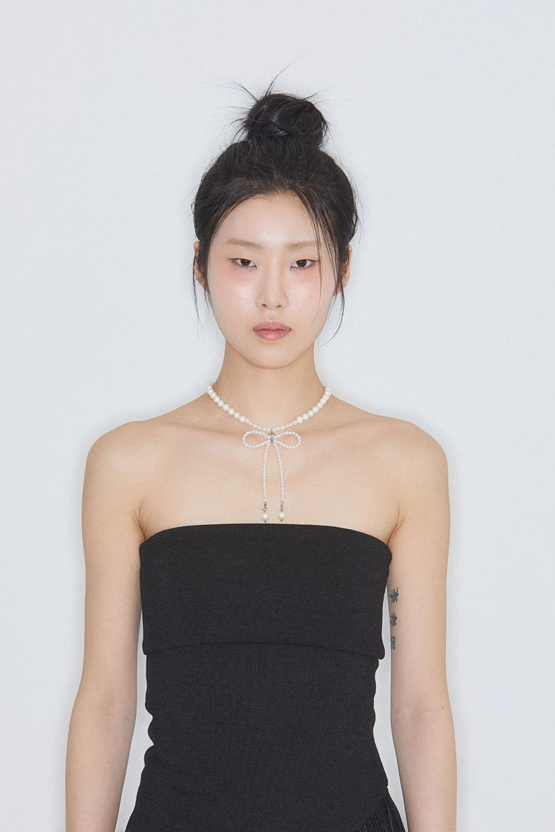 Pearl ribbon necklace
