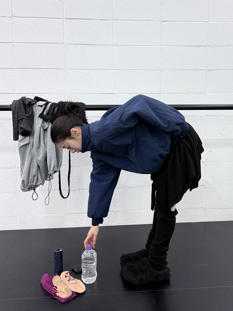  DUAL HIGH NECK JUMPER