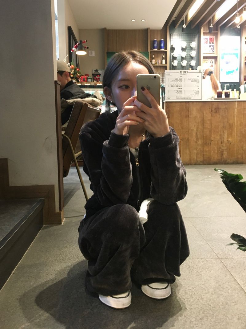 Acorn Velvet Wide Pants (3c)