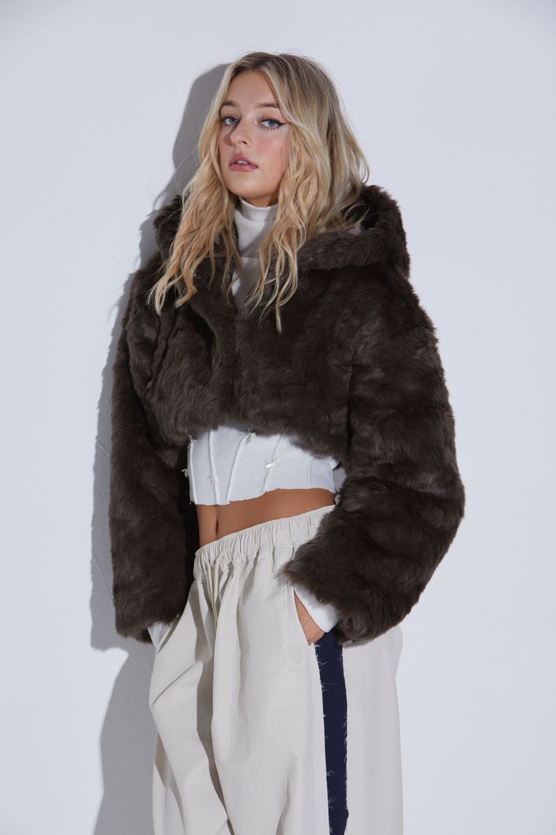 SNOW BOLERO