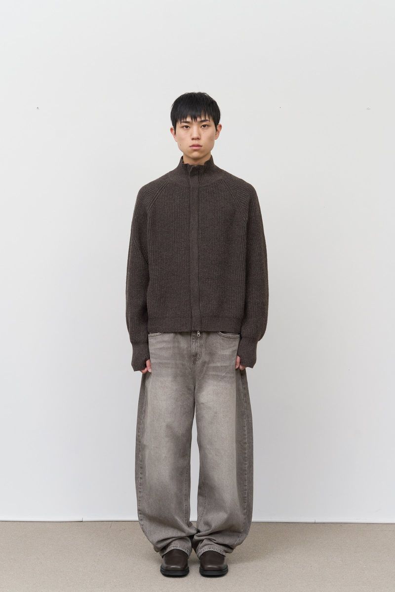 Standard Knitted Zip Up
