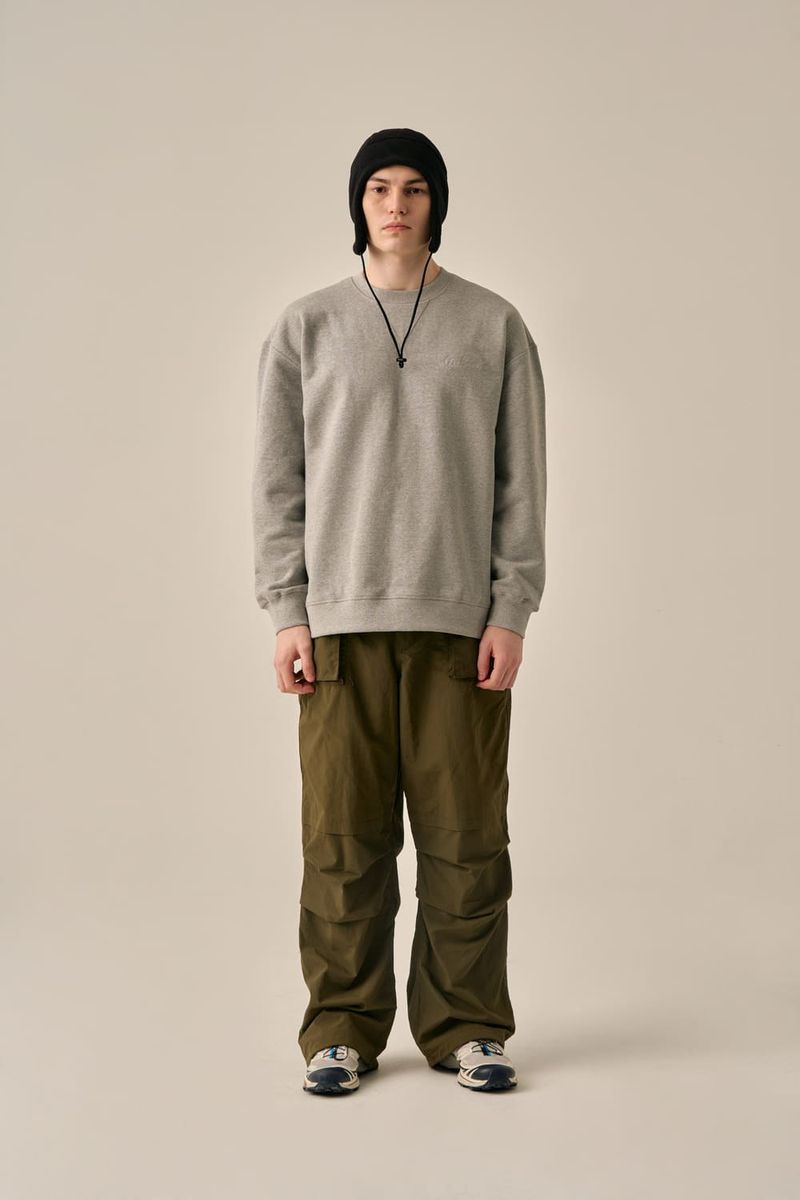 LETTERING LOGO BASIC SWEATSHIRT - GRAY