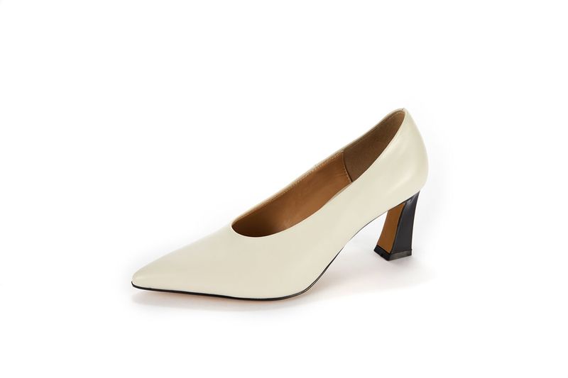 Cat Pumps_Cream