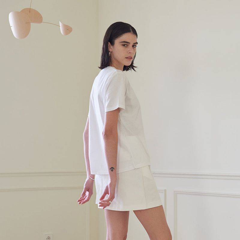 BASIC HALF SLEEVE T-SHIRT (WHITE)