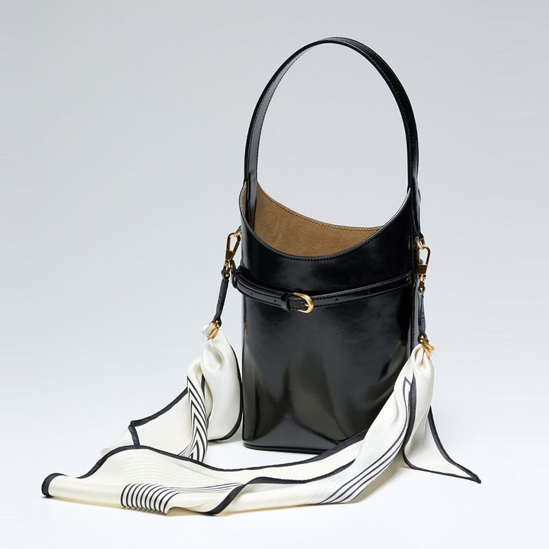 JANE BOX LEATHER Black & Straplink
