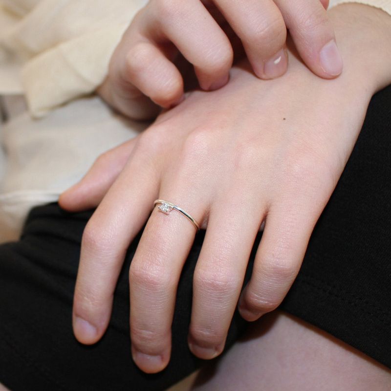 Square drop cubic ring