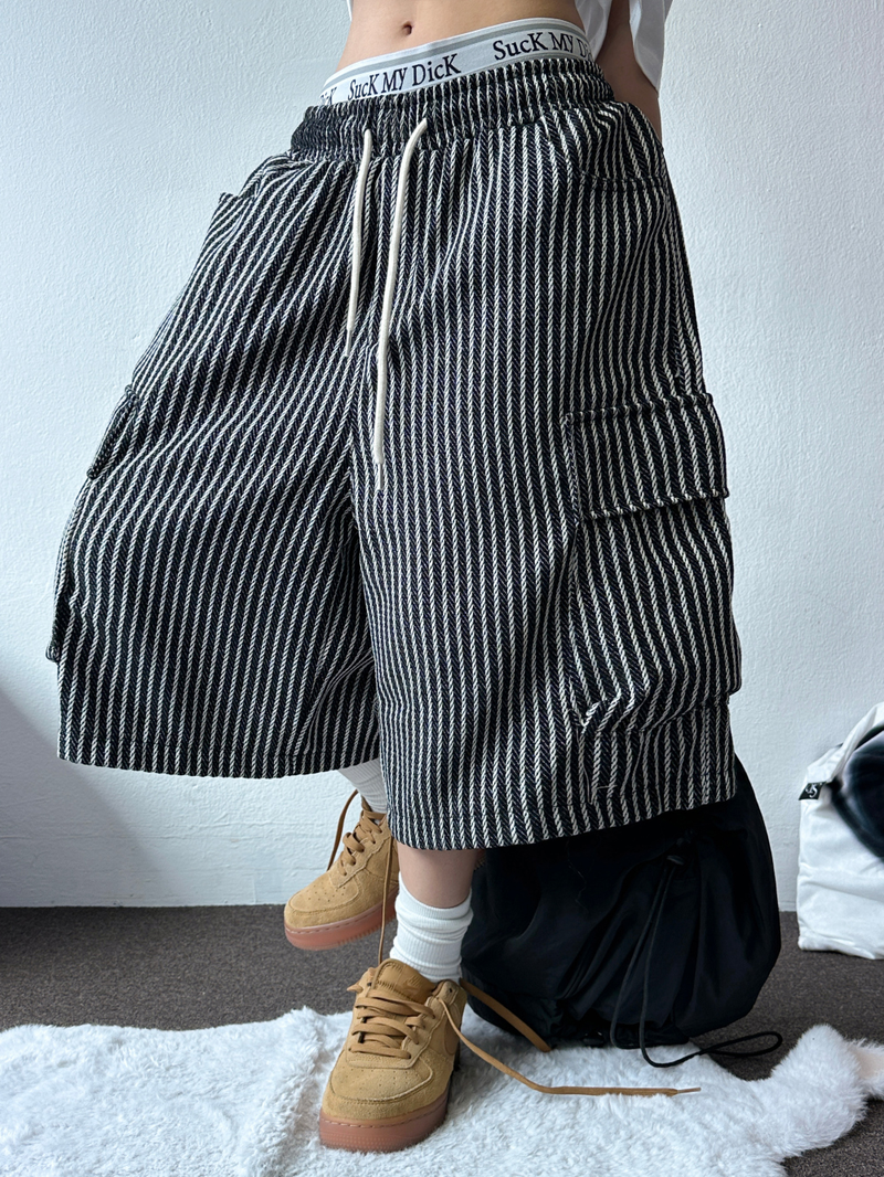STRIPE CARGO BALLOON BERMUDA 💙🖤🤍2COLOR
