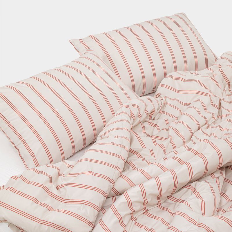 Dust-Free thin stripe Pillowcase