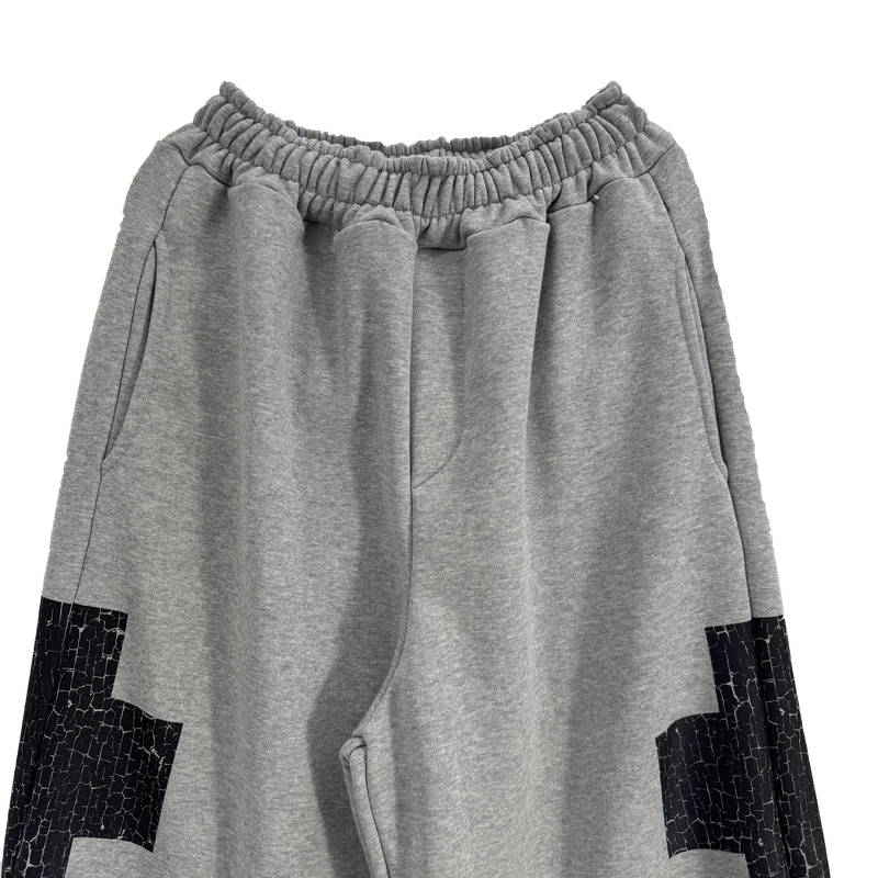 crack cross jogger pants