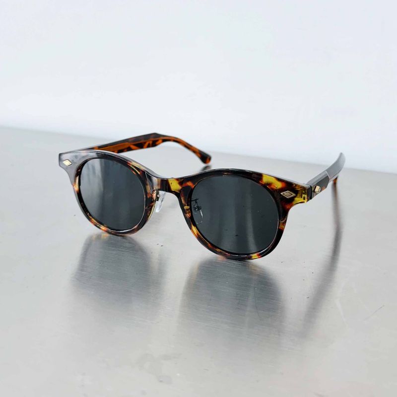 Amber Tortoise Round Sunglasses