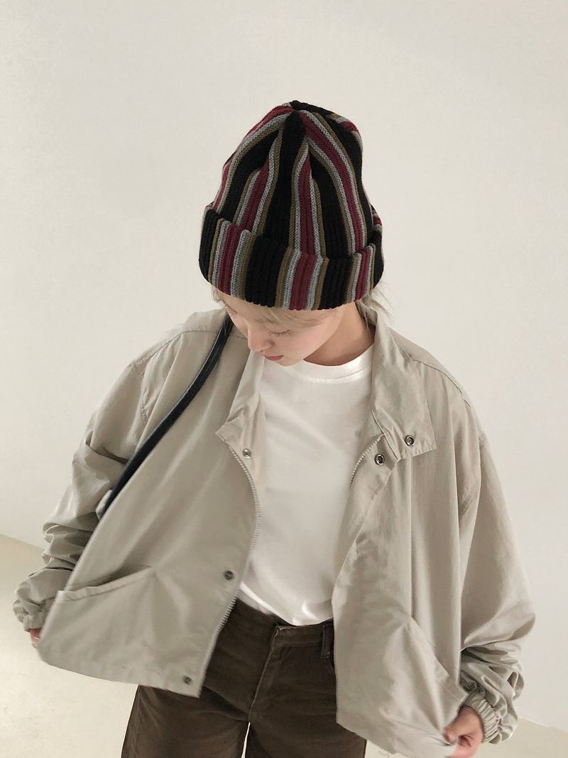 Loose fit nylon crop jk