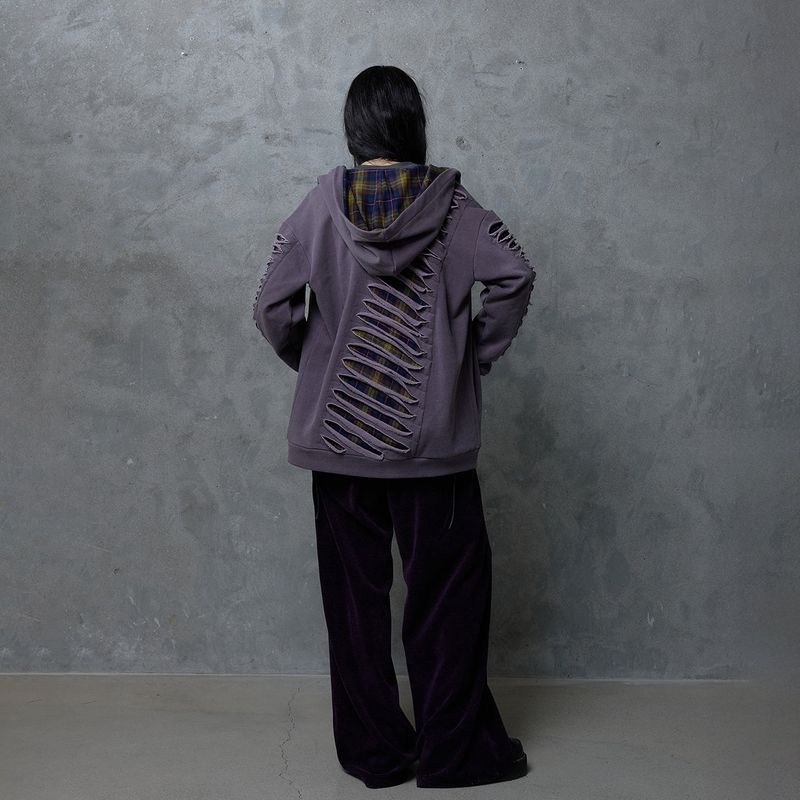 SLASHED CHECK HOODIE: PURPLE