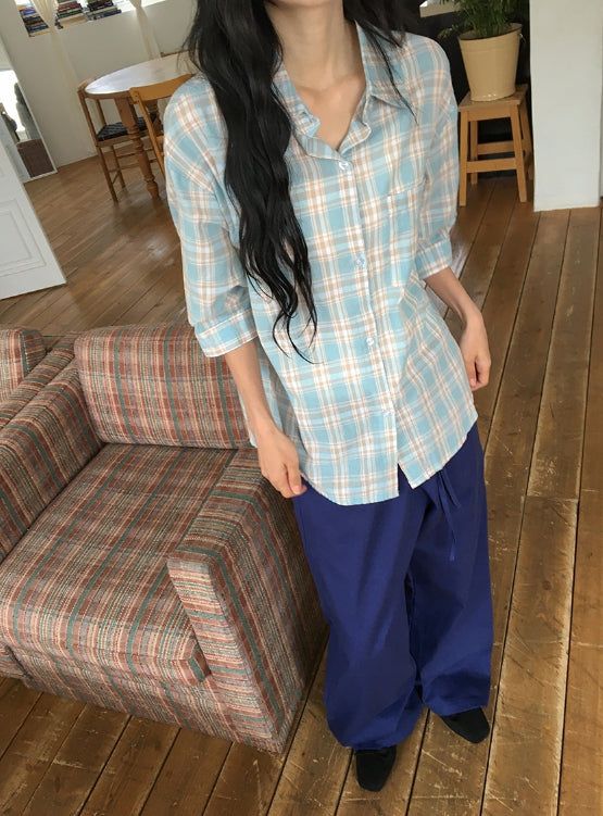 Toui Check Three Quarter Rolled-up Loose Fit Shirt