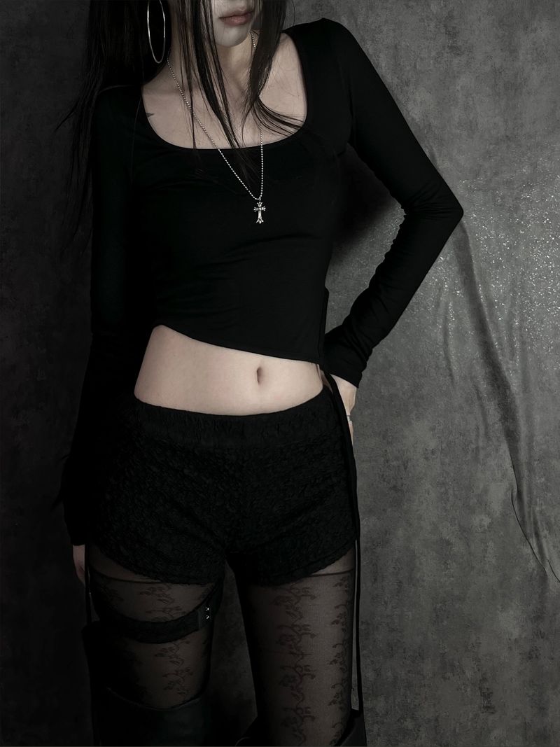 coin multi-strap crop T (2color)