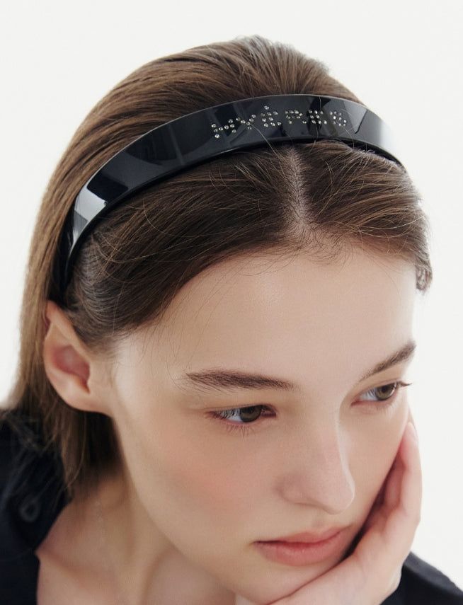 hyeres lor(イエール・ロール)の「26SS★Essence Logo Stone Wide Hairband(Hair Accessories)」