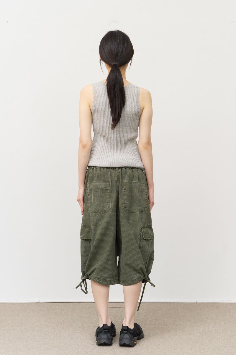 (W) Grain Sleeveless