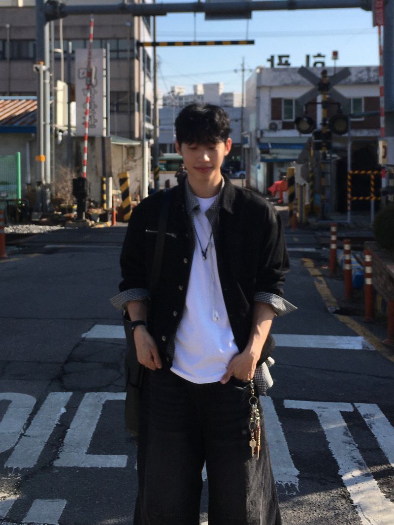 Flow Denim Shacket (M, L / 2colors)