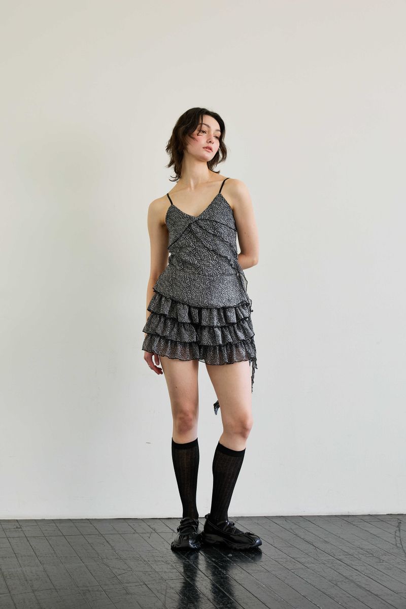 LEOPARD FRILL SLEEVELESS TOP / GRAY