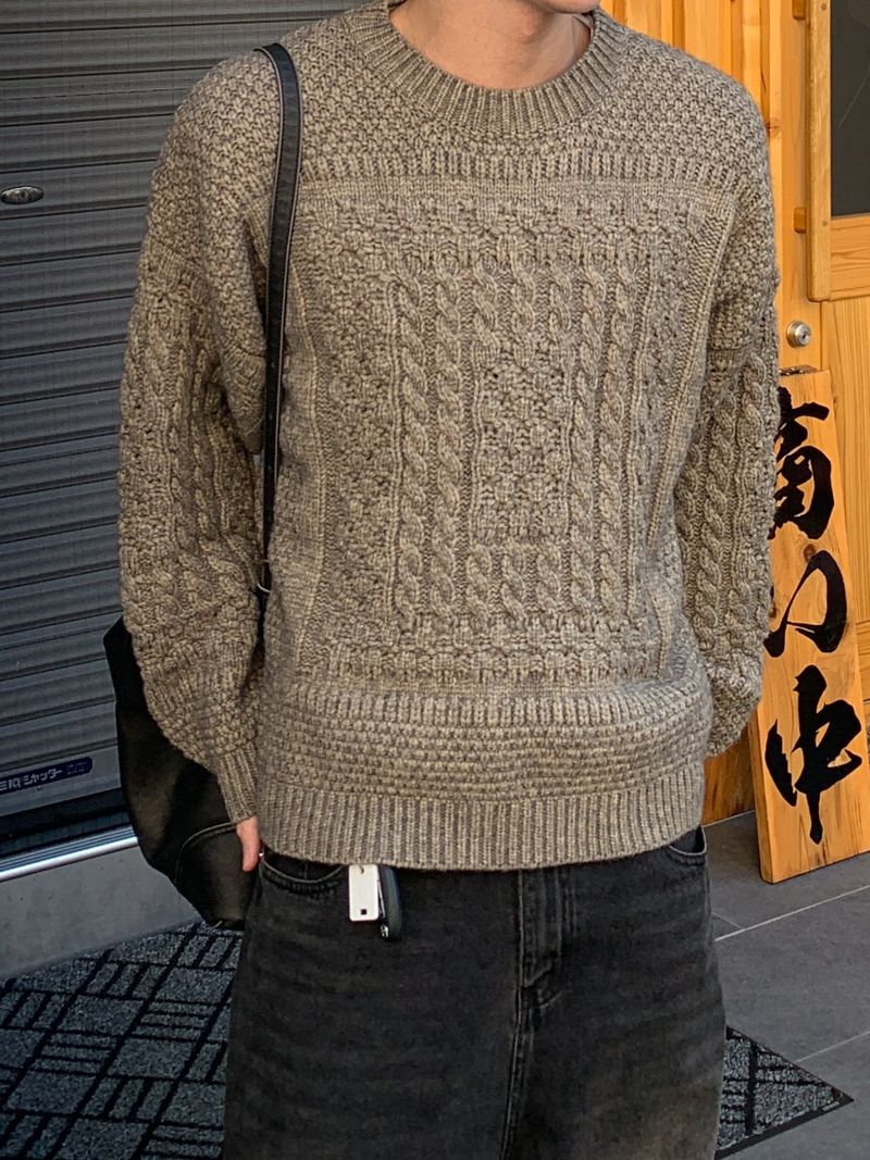 Try embossed twist knit