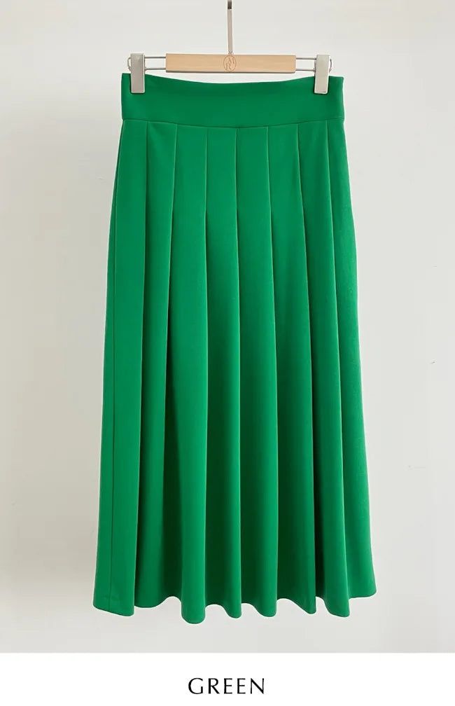 Envo Stretch Pleated Long Skirt